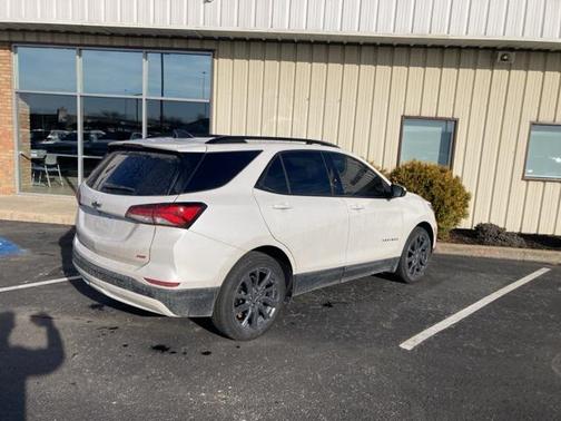 2022 Chevrolet Equinox FWD RS