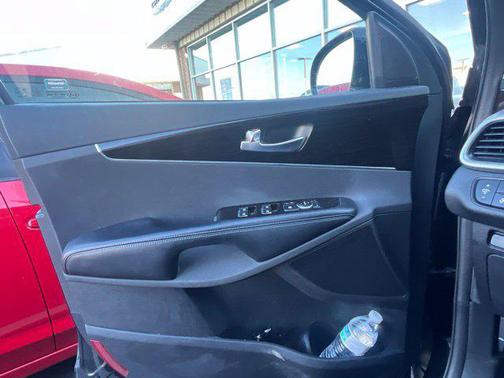 Ebony Black 2019 Kia Sorento EX