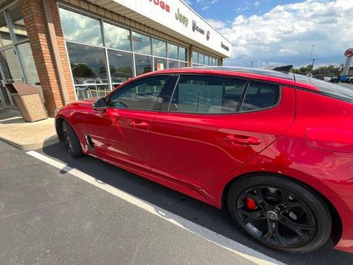 HiChroma Red 2018 Kia Stinger GT2
