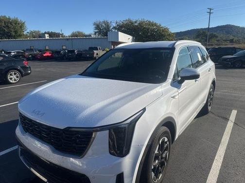 2024 Kia Sorento S