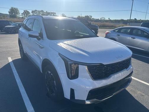 2024 Kia Sorento S