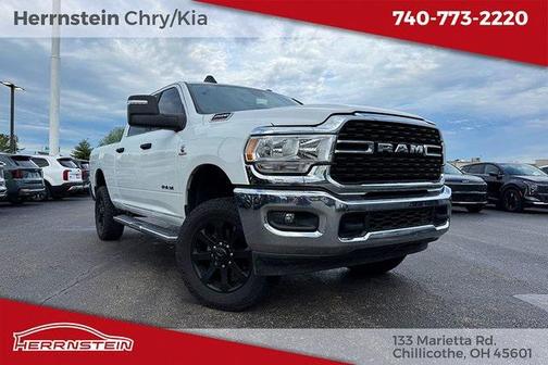 2024 RAM 2500 Big Horn Crew Cab 4x4 6'4' Box