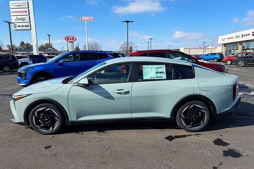 2026 Kia K4 EX