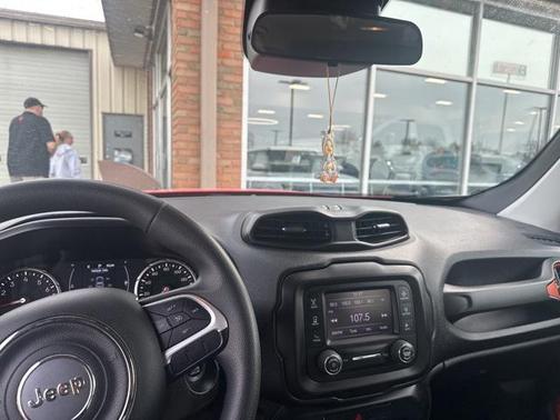 2020 Jeep Renegade Upland