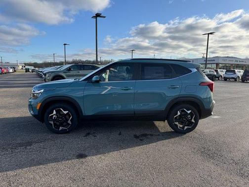 2025 Kia Seltos EX