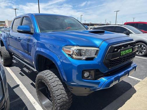 Blazing Blue 2018 Toyota Tacoma TRD Sport