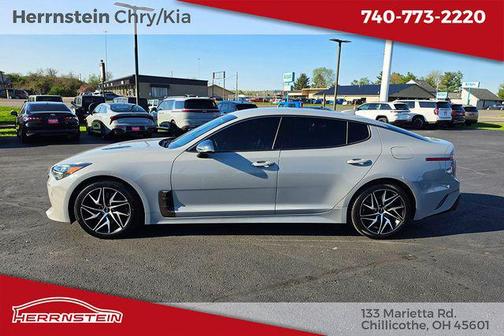 Ceramic Silver 2022 Kia Stinger GT-Line