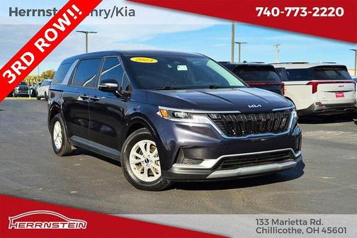2023 Kia Carnival LX