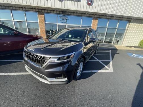 2023 Kia Carnival LX