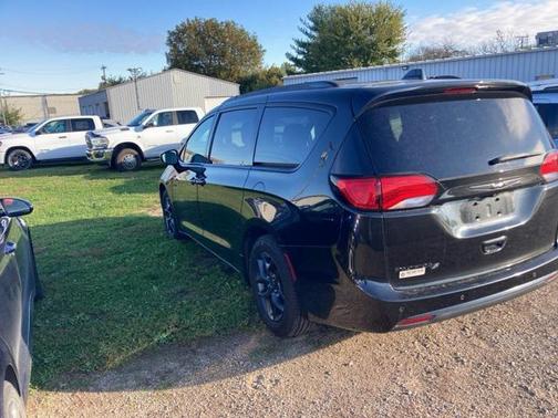 2019 Chrysler Pacifica Touring-L Plus