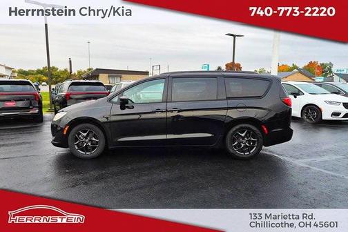 2019 Chrysler Pacifica Touring-L Plus