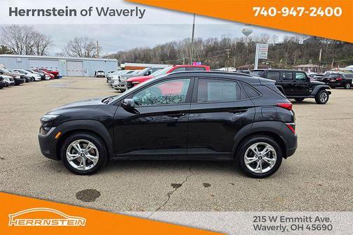 Ultra Black 2023 Hyundai KONA SEL