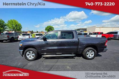 Granite Crystal Metallic Clearcoat 2022 RAM 1500 Big Horn/Lone Star