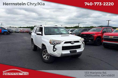 Super White 2014 Toyota 4Runner Trail