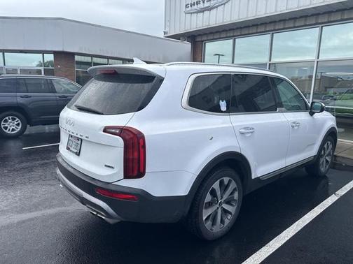 2022 Kia Telluride S