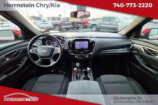 2022 Chevrolet Traverse LT Cloth