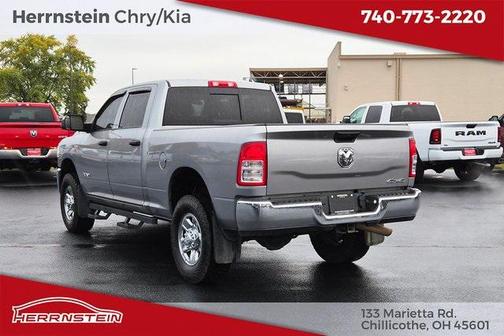 2022 RAM 2500 Tradesman Crew Cab 4x4 6'4' Box