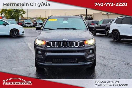 2024 Jeep Compass Latitude Lux