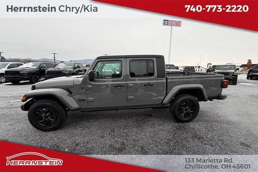 2023 Jeep Gladiator Sport S