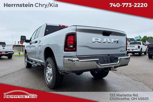 2025 RAM 2500 Tradesman Crew Cab 4x4 6'4' Box