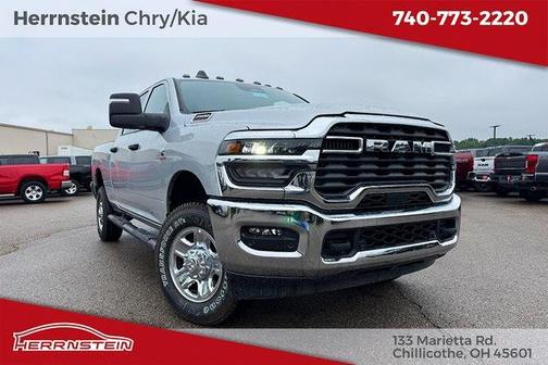 2025 RAM 2500 Tradesman Crew Cab 4x4 6'4' Box
