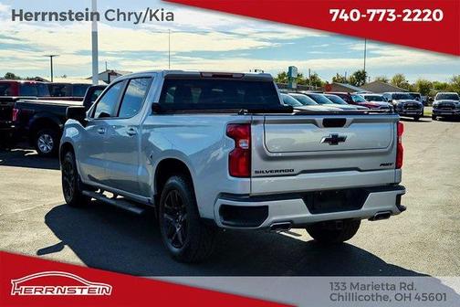 2022 Chevrolet Silverado 1500 RST