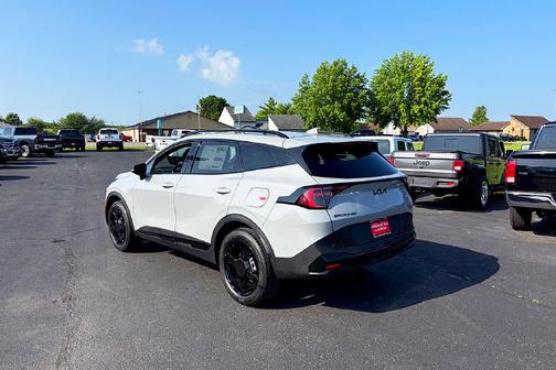 Wolf Gray 2026 Kia Sportage X-Line