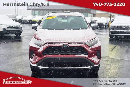 2020 Toyota RAV4 LE