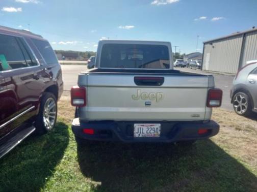 2023 Jeep Gladiator Overland