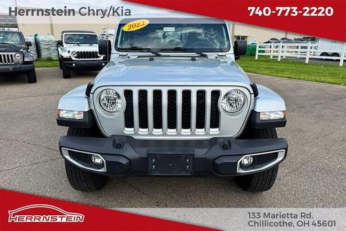 2023 Jeep Gladiator Overland