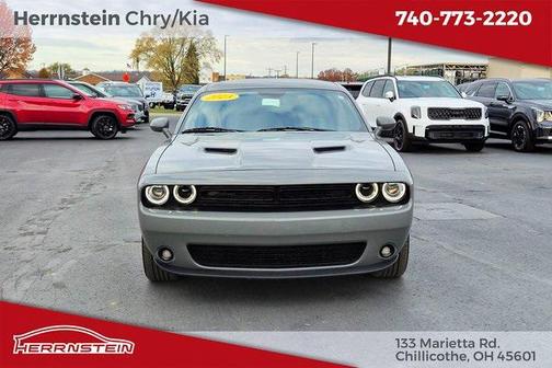 2023 Dodge Challenger SXT