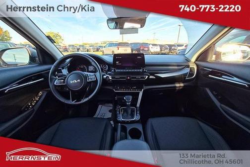 2022 Kia Seltos EX