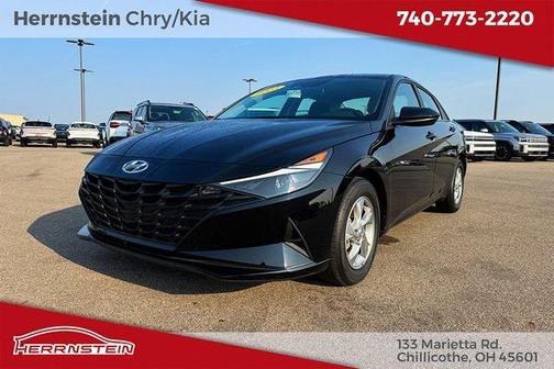2023 Hyundai ELANTRA SE