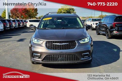 2021 Chrysler Pacifica Touring L