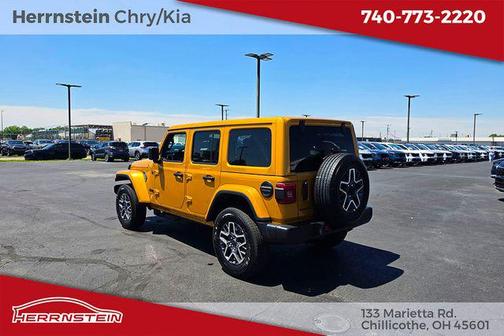 Goldilocks 2026 Jeep Wrangler 4-Door Sahara 4x4