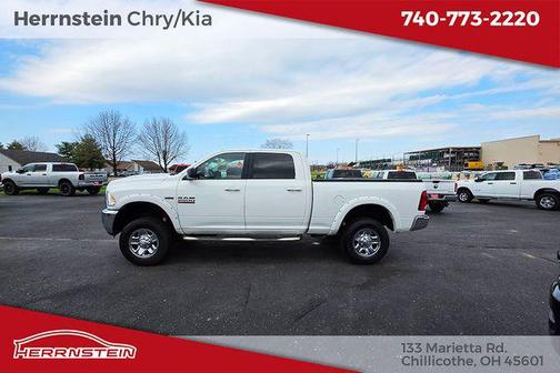 Bright White Clearcoat 2017 RAM 2500 SLT Crew Cab 4x4 6'4' Box