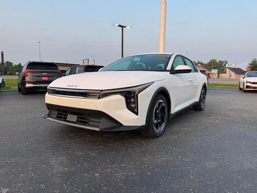 2025 Kia K4 EX