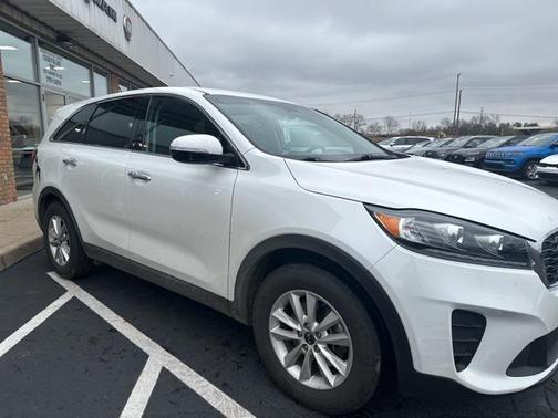 2019 Kia Sorento LX