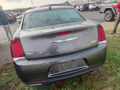 2015 Chrysler 300 S