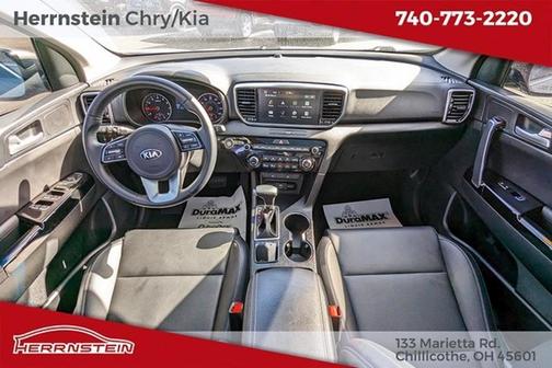 Photo 2 of 34 of 2022 Kia Sportage EX