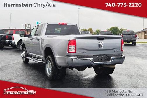 2024 RAM 3500 Big Horn Crew Cab 4x4 8' Box