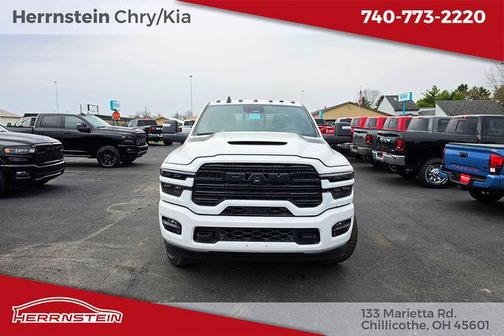 Bright White Clearcoat 2026 RAM 2500 Laramie Crew Cab 4x4 6'4' Box