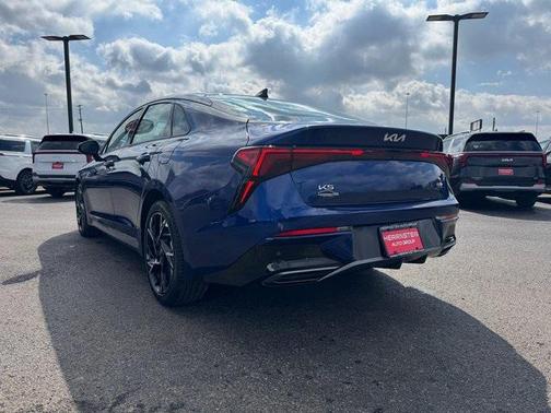 2025 Kia K5 GT-Line