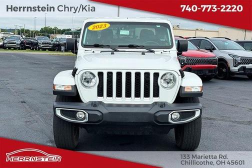 2023 Jeep Gladiator Overland