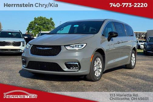 2025 Chrysler Pacifica L