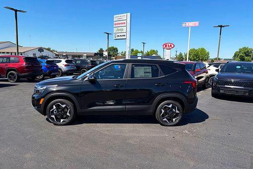 Fusion Black 2026 Kia Seltos S