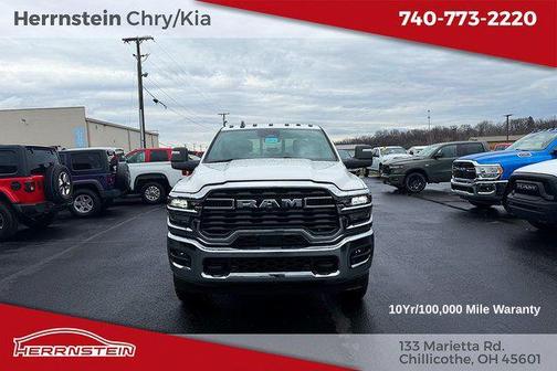 Bright White Clearcoat 2026 RAM 2500 Tradesman Crew Cab 4x4 6'4' Box