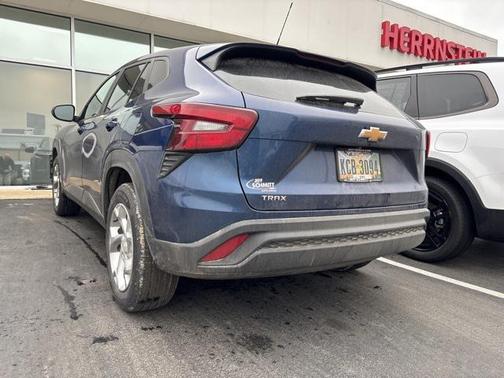 2024 Chevrolet Trax LS