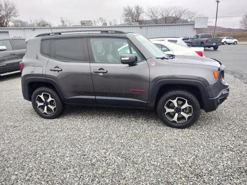 2021 Jeep Renegade Trailhawk