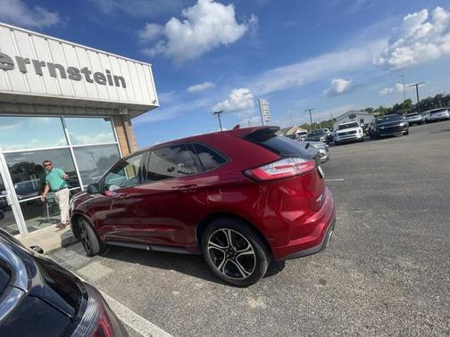 2019 Ford Edge ST